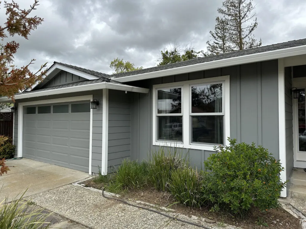 Amsco Studio Series Single Hung Window