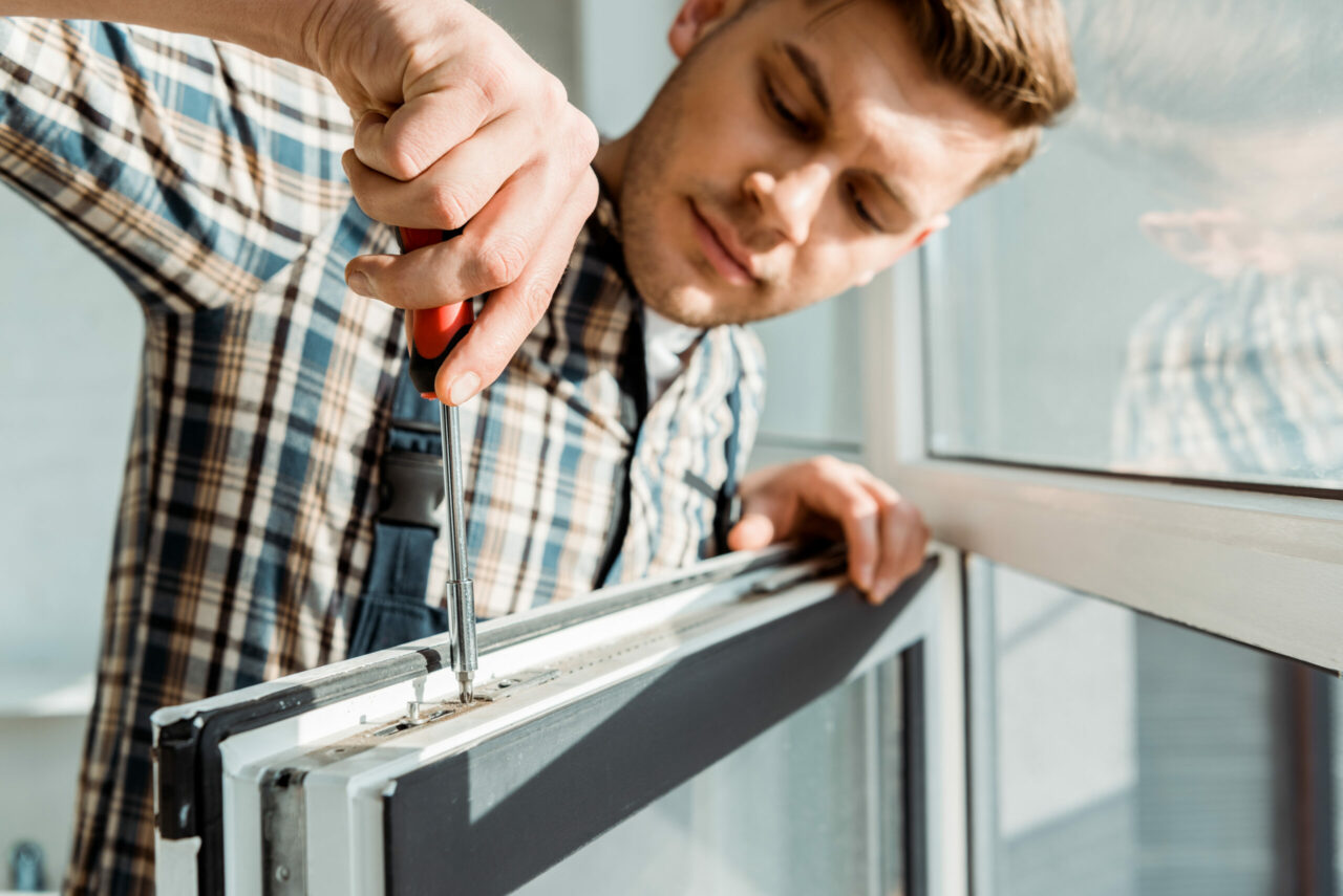 7 Signs It's Time to Replace Your Windows - Utah Window Experts